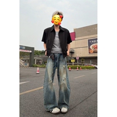 蓝色