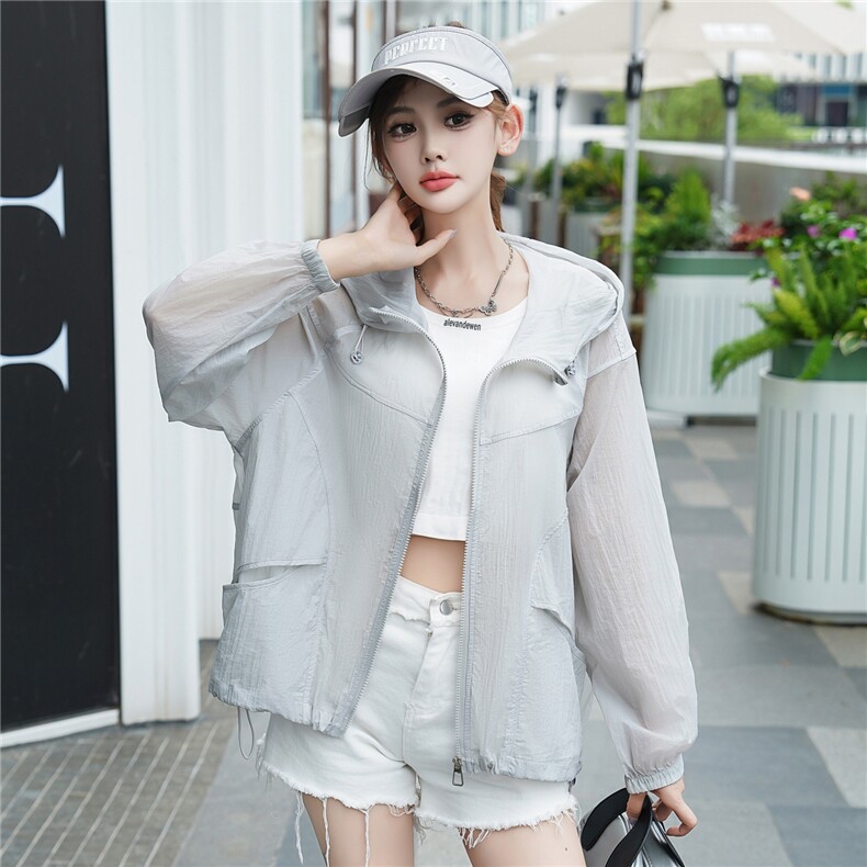 韩系时尚轻薄连帽防晒外套女2025夏季新款宽松休闲百搭上衣，女装短外套，安之芮娜