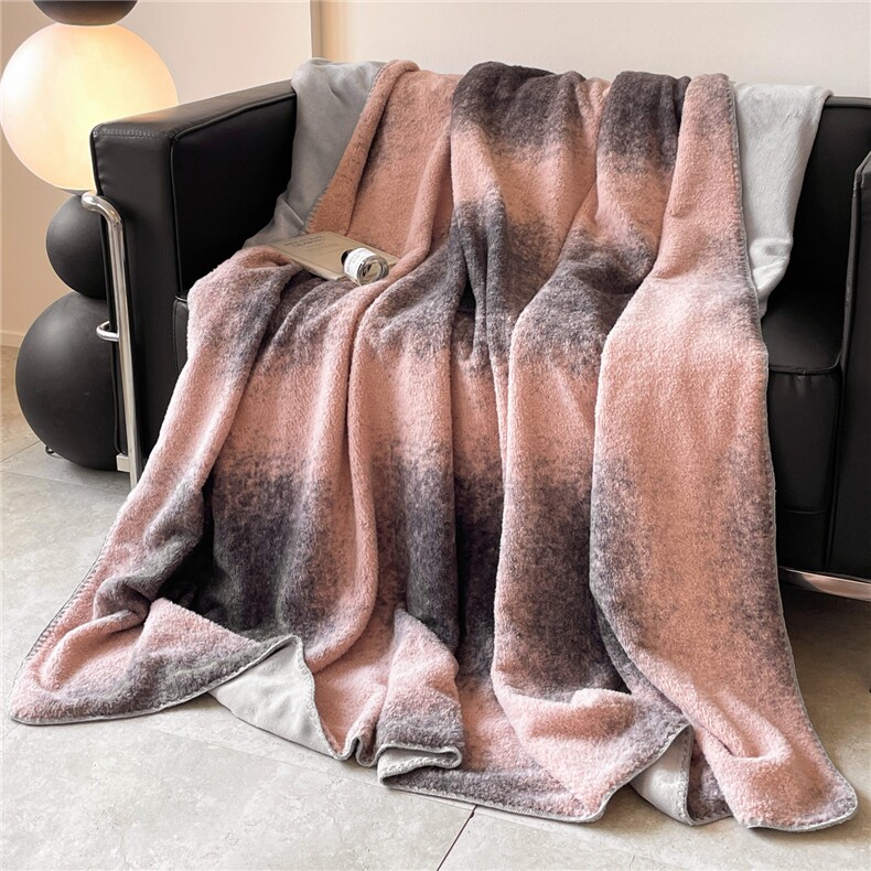 2025新款超柔仿羊绒毛毯羊驼绒绵洋绒毯，毯子，一起卖家纺