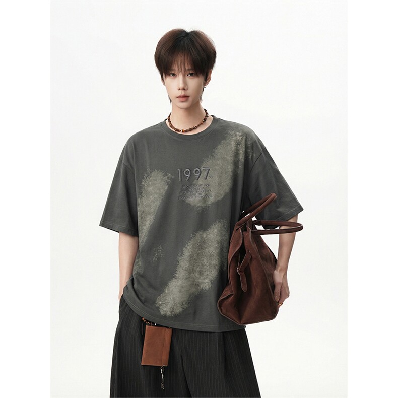 街头休闲小众设计感晕染压印T恤宽松圆领休闲上衣HY322TP35控58，男装T恤，电商A102B