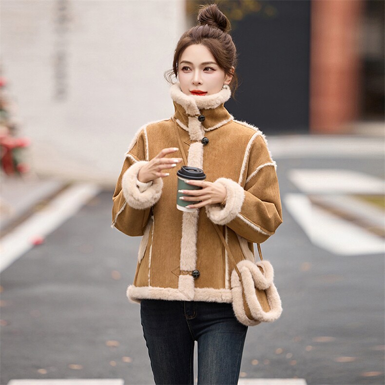 蓝色皮毛一体羊羔毛外套女2025年冬季新款设计感超好看麂皮绒上衣,女装棉衣/棉服,涵亦佰惠