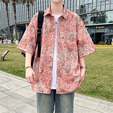粉红色