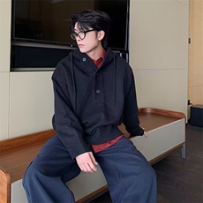 黑色