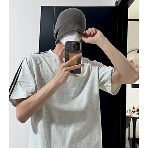 抖音得物品质二开240克宽松纯棉美式潮牌印花三条杠中性风短袖T恤图片