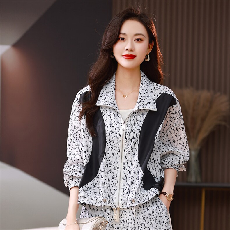 时尚立领拼接防晒外套女夏季新款轻薄透气显瘦百搭防紫外线外套,女装防晒衣,梦芯尔