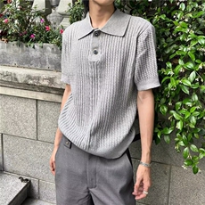 灰色