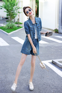 欧货减龄小个子薄款牛仔时尚套装潮2024夏新款女洋气休闲阔腿短裤图片