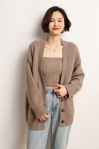 开衫女V领秋冬慵懒软糯休闲宽松保暖羊绒针织衫图片