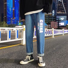 深蓝色