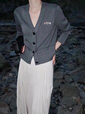 字母开衫，其它，斐媞梦