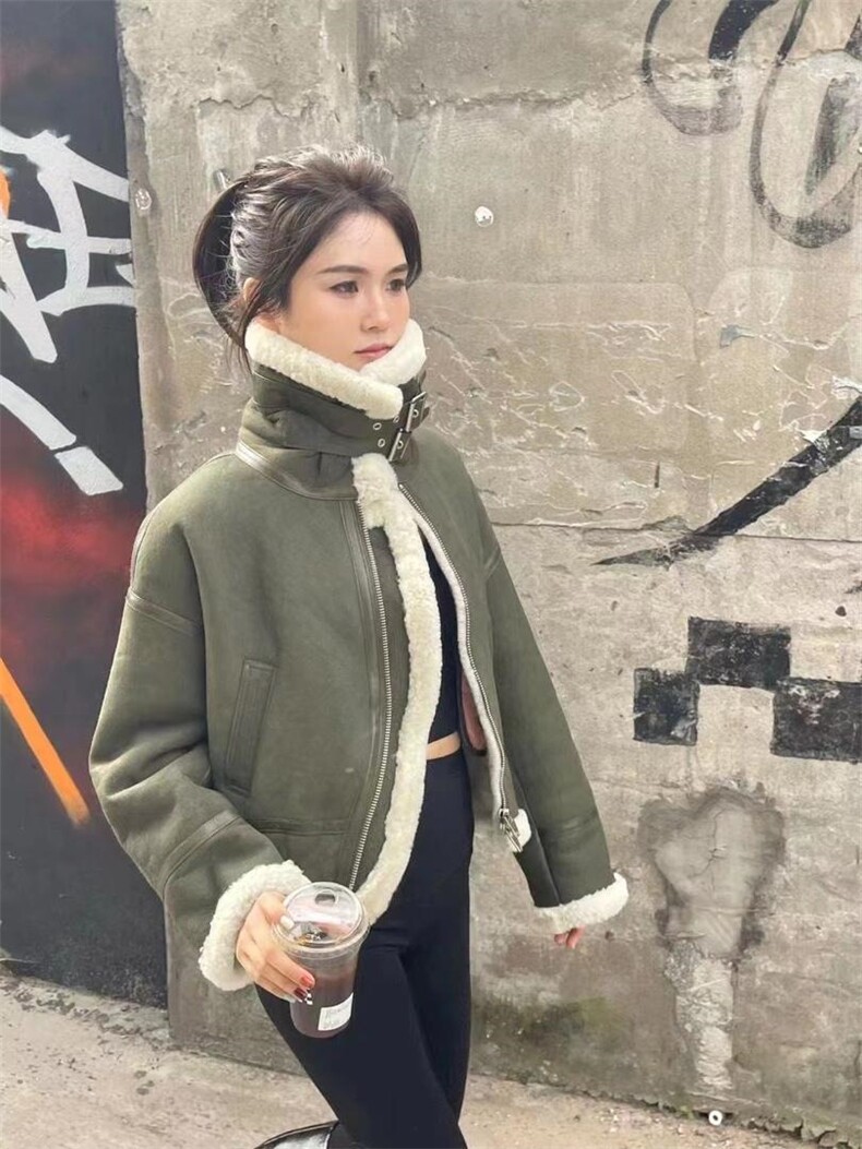 冬季新款机车款绵羊皮皮毛一体，其它，邱小姐