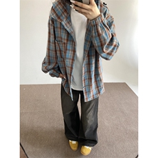 蓝色