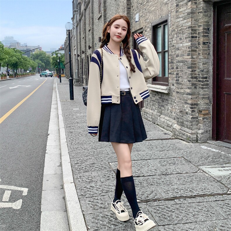 韩版学院风拼接撞色棒球服女，复古又时髦甜酷女孩的春秋穿搭外套,女装短外套,帛香坊