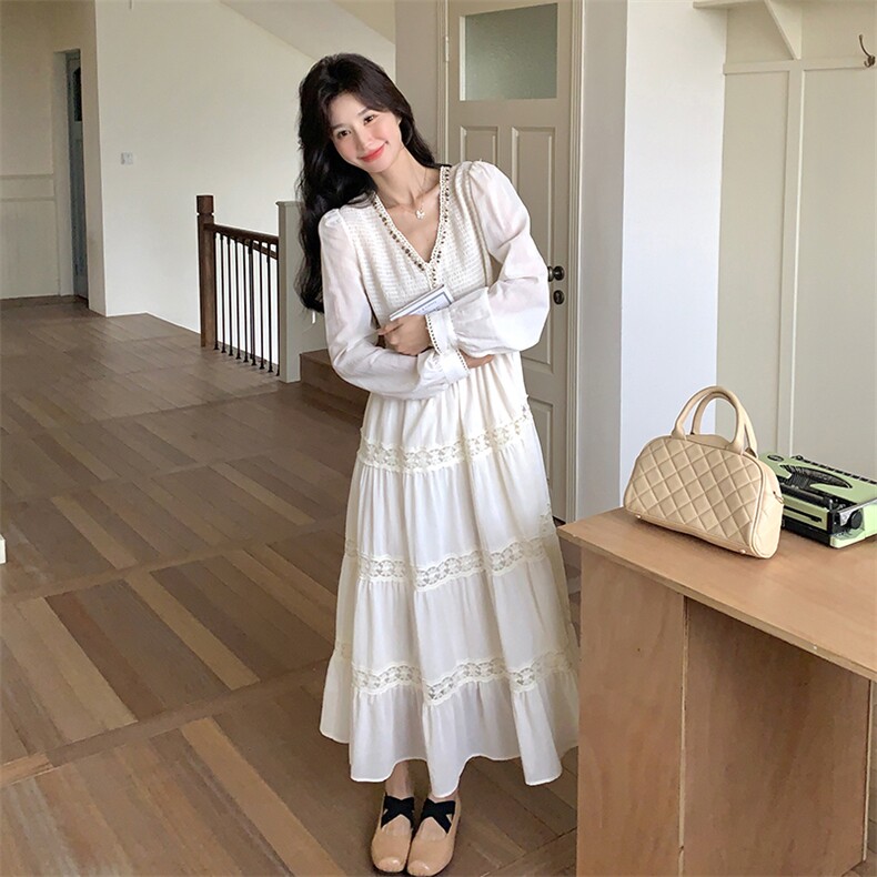 清纯乖乖妹白色连衣裙女春秋2025新款超火好看氛围感独特漂亮长裙,女装连衣裙,2D035