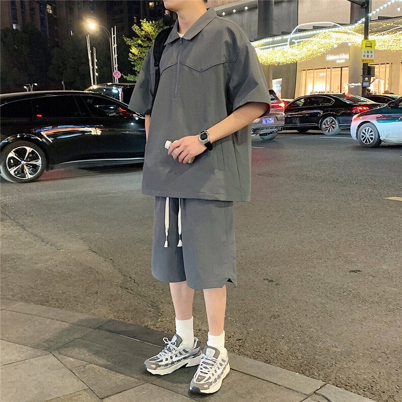 新款休闲短袖短裤套装图片