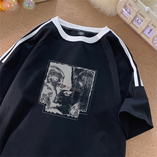 黑色
