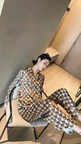 现货设计，女装，上金