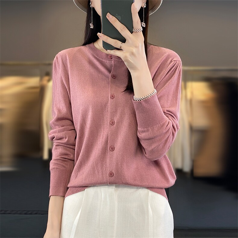 2024春秋新款精纺羊毛开衫女圆领薄款外套宽松套头长袖纯色打底衫图片