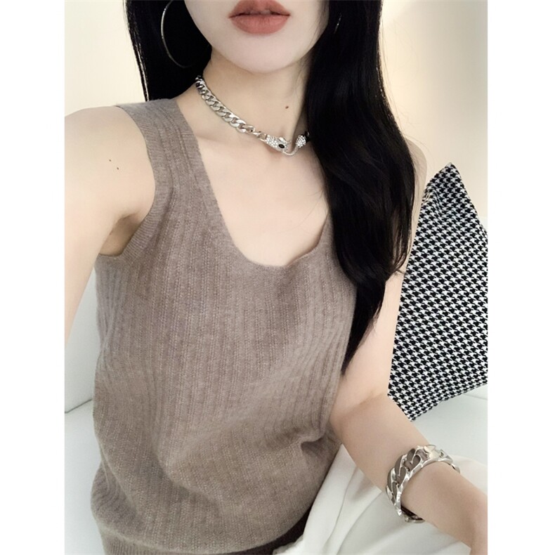 2025年夏季一线U型领吊带背心修身型女显瘦,女装背心吊带,美杜莎羊绒