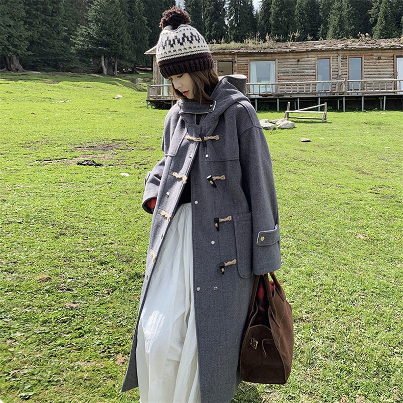 新款现货牛角扣呢子大衣女加厚宽松含羊毛20%1612P225控338,女装毛呢外套,浙宝295A