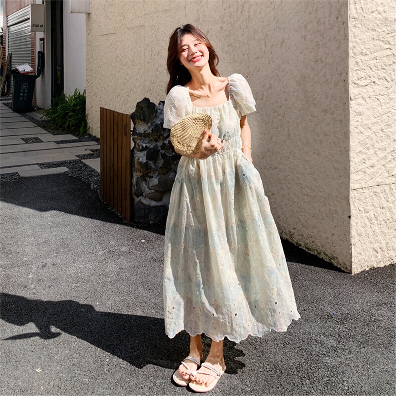 法式刺绣泡泡袖浅绿色连衣裙女夏2025新款收腰显瘦氛围感独特漂亮,女装连衣裙,2C158