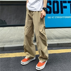 卡其色