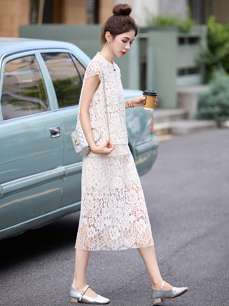 小香风蕾丝套装裙女2025夏新款名媛气质显瘦短袖上衣半身裙两件套,女装套装/套裙,冬木谷雨