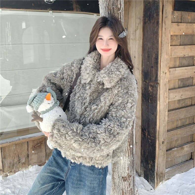 灰色小香风羊羔毛毛外套2025新款女冬超火超好看毛绒加厚上衣，女装皮草，2C159