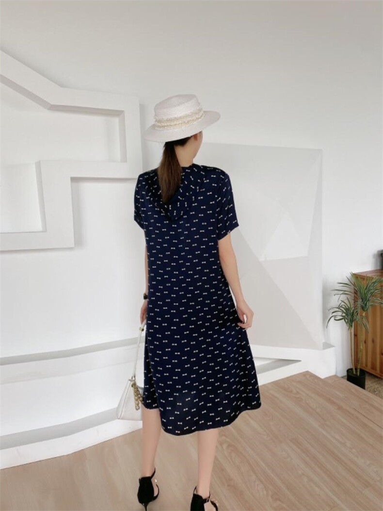 【现货】夏季新款韩版宽松带帽显瘦连衣裙，女装连衣裙，名怡