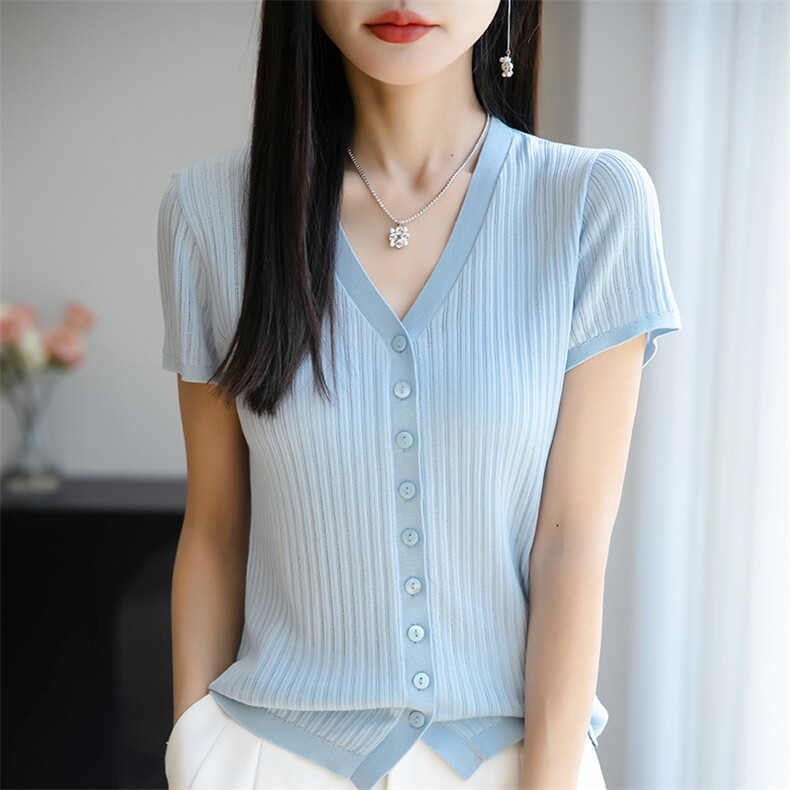 通勤简约V领冰丝短袖针织开衫女2025夏新款轻薄显瘦小衫百搭上衣,女装T恤,佳绒包芯纱店