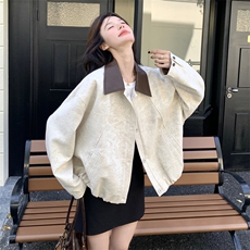撞色翻领拼接提花外套女2025秋季新款小众设计感气质百搭短款夹克，女装短外套，2C198
