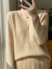 【正品清仓】V领100羊毛针织开衫短款上衣宽松提花春秋毛衣外搭，女装针织衫/毛衣，佑昭祥羊绒