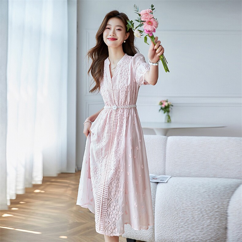 粉色超仙初恋连衣裙女夏季2025新款收腰显瘦甜美减龄小个子仙女裙,女装连衣裙,施恩睿棋