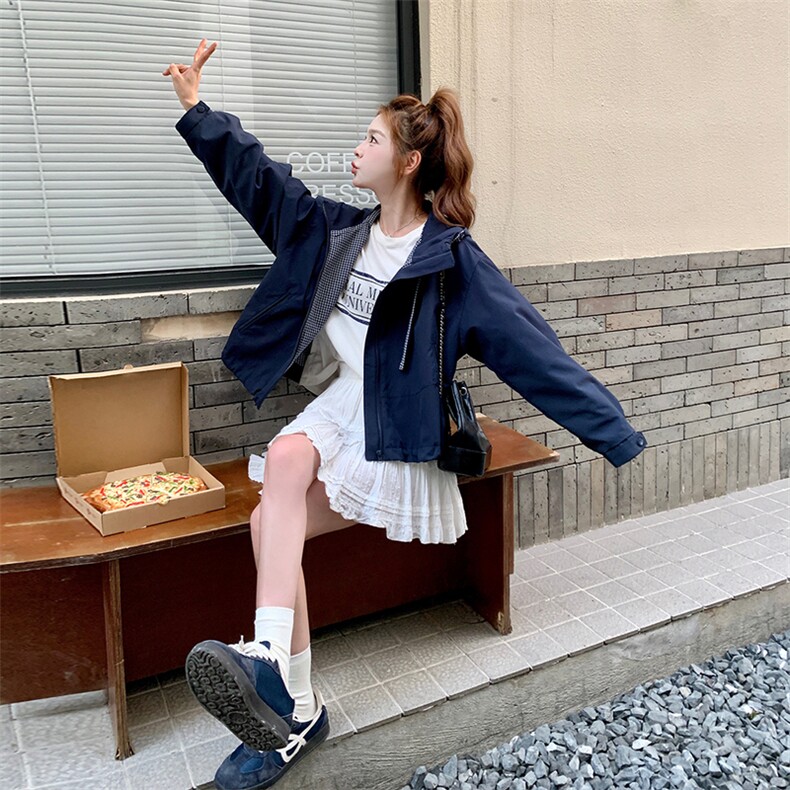 新款主推内里拼接格子冲锋衣2612-P155-K248,女装短外套,2C129