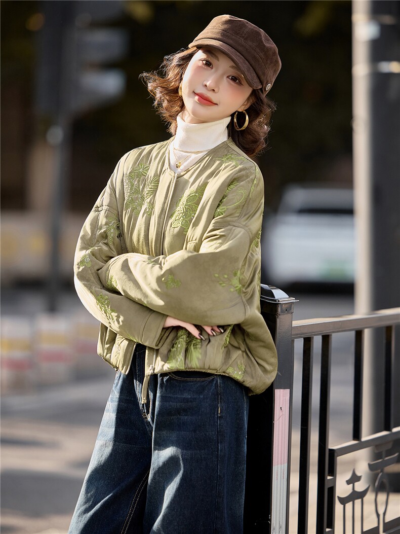 水衣源889款刺绣带围脖短款夹棉棉服外套女,女装棉衣/棉服,水衣源