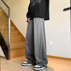 灰色