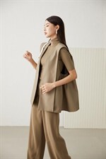 《现货》侧摺伞型韩版马甲，女装马夹，M&VC