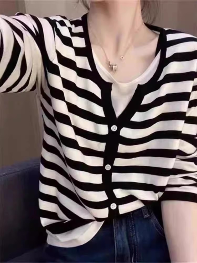 春秋新款轻薄精纺细羊毛开衫女假两件圆领超薄防晒针织衫外搭上衣,女装T恤,佑昭祥羊绒