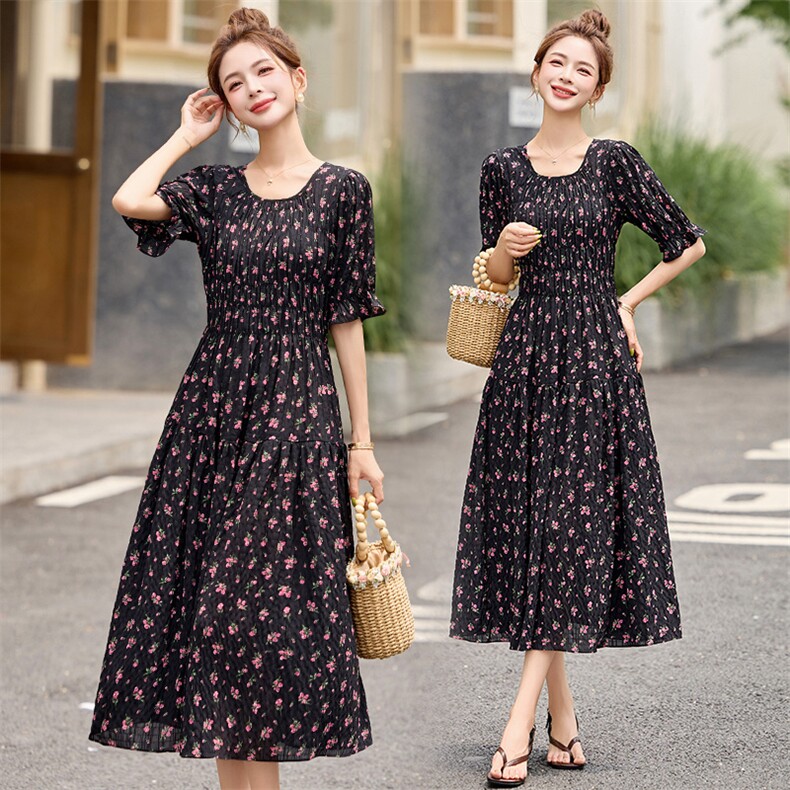2025夏季新款碎花连衣裙女时尚气质收腰显瘦时尚洋气泡泡袖中长裙，女装连衣裙，布芭啦
