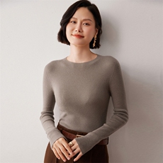 秋冬新款洋气时尚百搭显瘦女款精纺一线成衣圆领35%羊绒衫，女装羊绒衫，艾巧羊绒