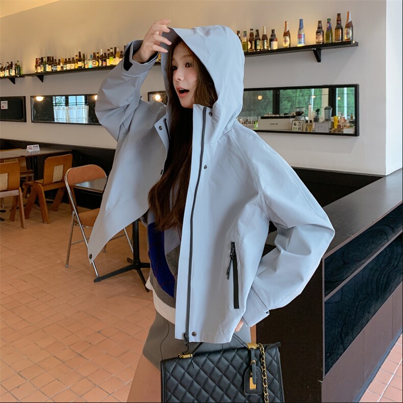 新款蓝色连帽工装冲锋衣外套2D014-9080-P145-K218,女装短外套,2D014