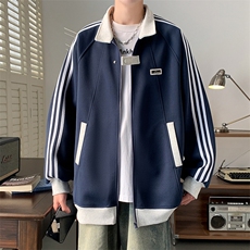 藏青色