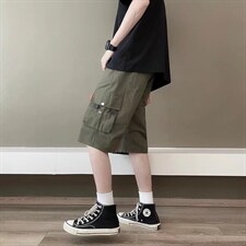 军绿色