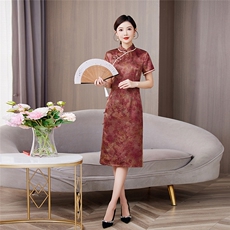 2025年夏季新品时尚气质金丝提花香云纱品质真丝喜庆中长款旗袍裙，女装汉服/婚纱/旗袍/礼服，媚琳依坊