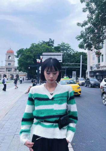 BAIBIANYIYI BAIBIANYIYI123853