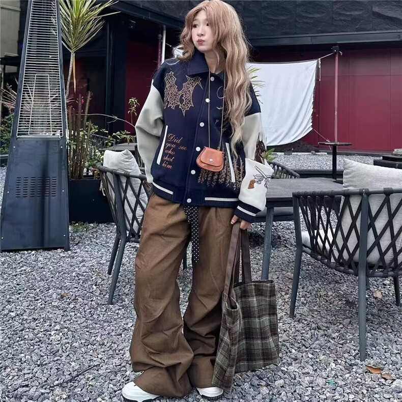 V88-P78美式棒球服外套女2025春季新款洋气宽松休闲学院风设计感,男装T恤,电商B323A