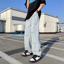 蓝色