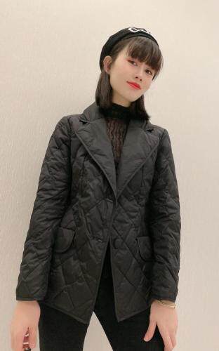 轻薄短款西装羽绒服外套欧货网红款，女装西装，茗格拉