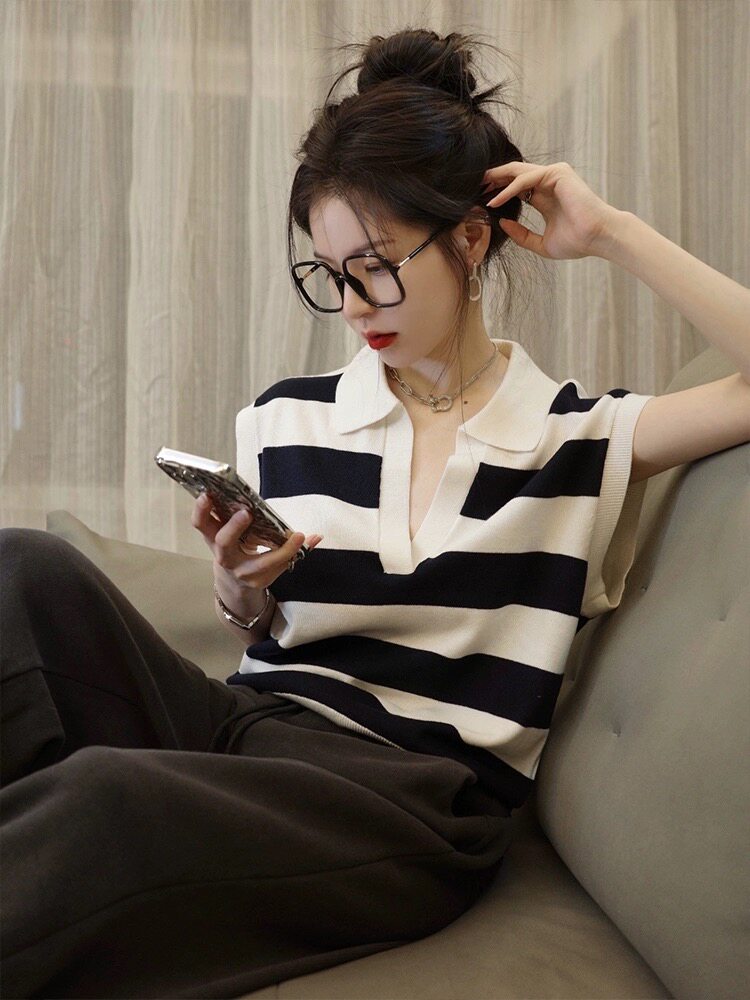 慵懒宽松翻领套头精纺羊毛无袖背心马甲女休闲条纹春秋季针织坎肩图片