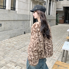 不断货8857款P215K315豹纹环保毛，女装短外套，2B137